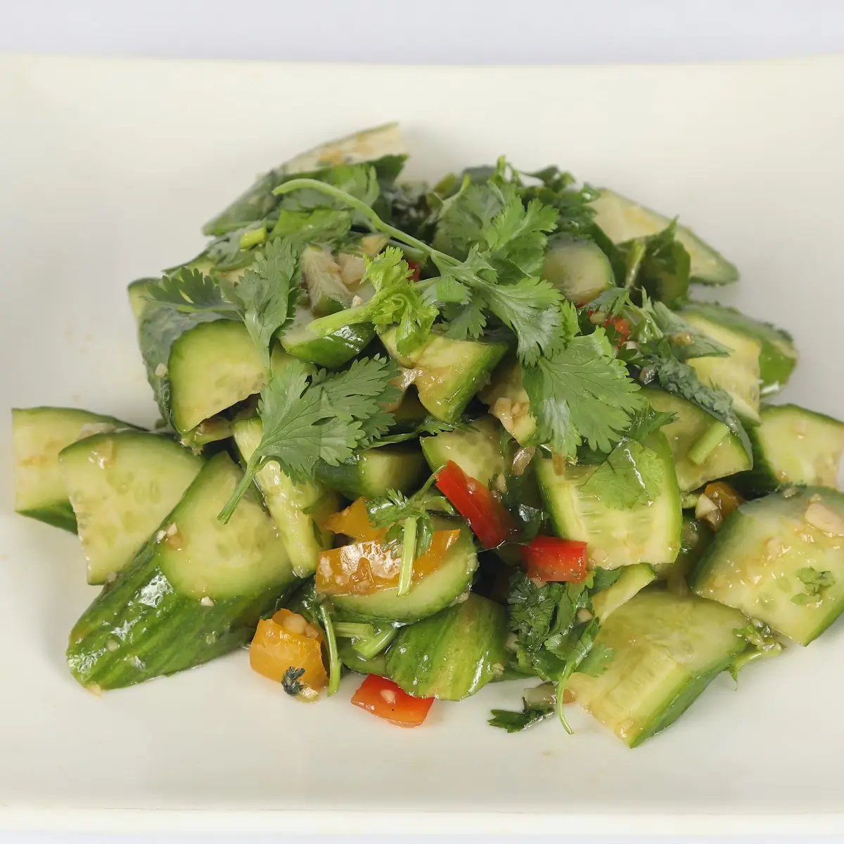 Cucumber Salad 凉拌⻩⽠